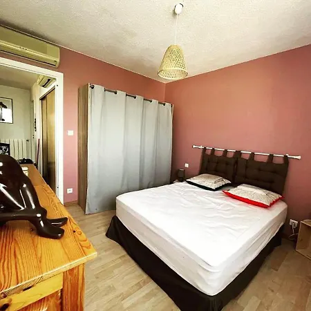 Apartament Appartement De 2 Chambres A Sari Solenzara A 200 M De La Plage Avec Vue Sur La Mer Et Wifi