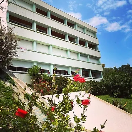 Appartement De 2 Chambres A Sari Solenzara A 200 M De La Plage Avec Vue Sur La Mer Et Wifi Apartament Sari-Solenzara