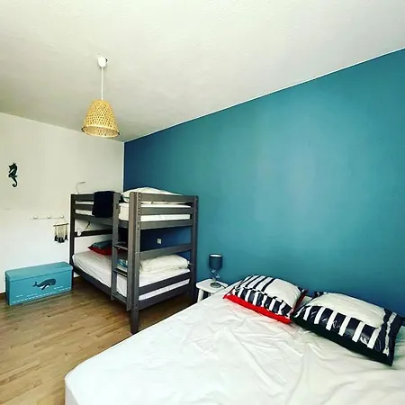 Apartament Appartement De 2 Chambres A Sari Solenzara A 200 M De La Plage Avec Vue Sur La Mer Et Wifi